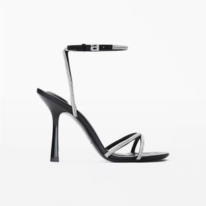 Alexander Wang “Dahlia”
